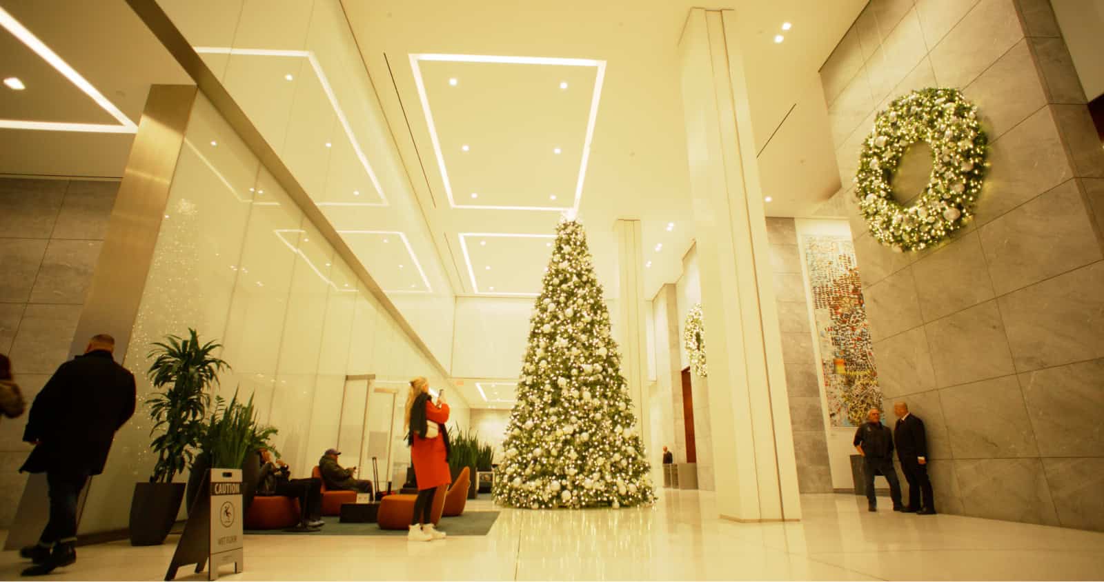 1221 Avenue of the Americas American Christmas