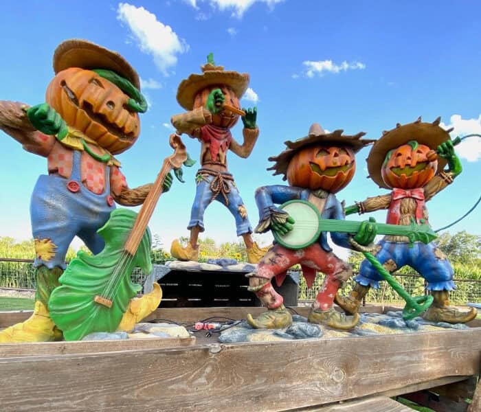 Fiberglass statues - musicians, pumpkins